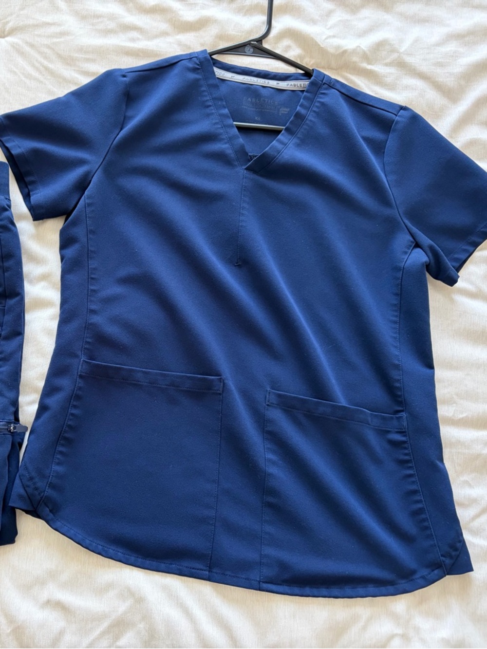 Fabletics Women’s Navy Scrub Set